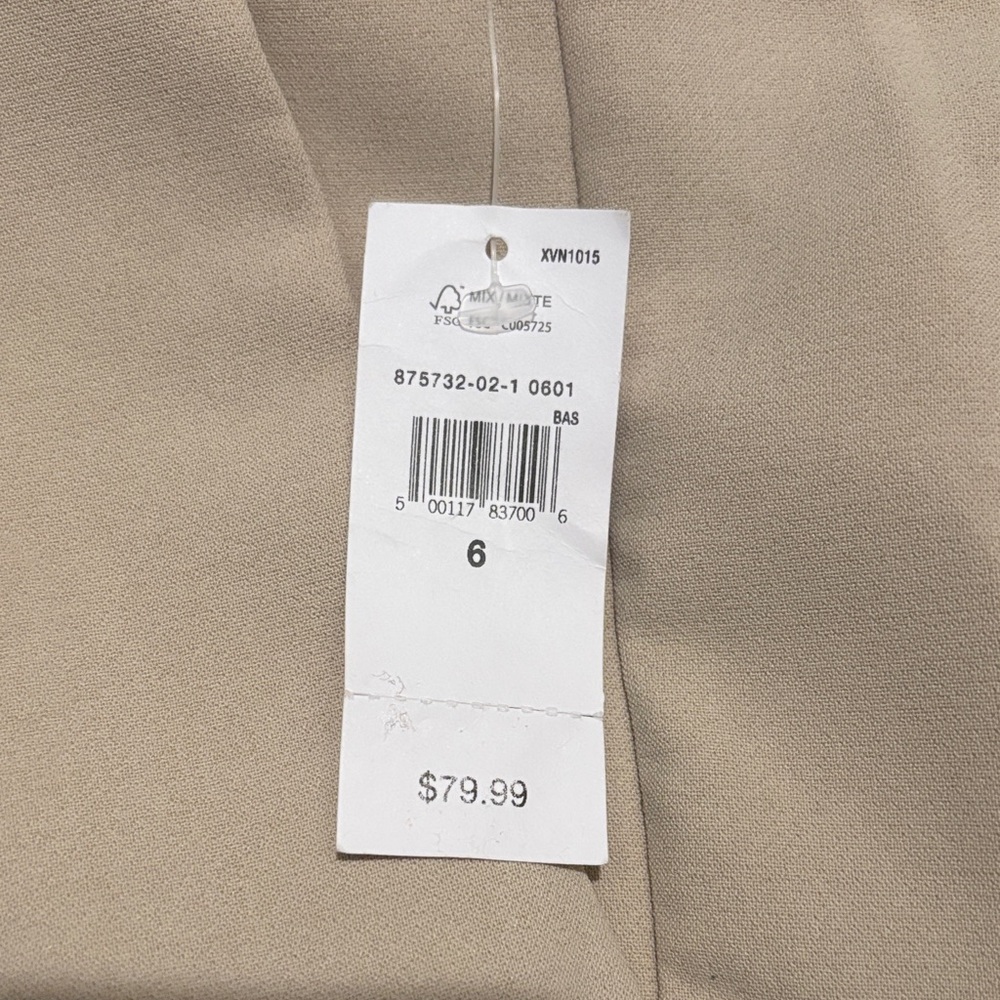 Women’s Beachwood Beige GAP Easy Trousers - Picture 5 of 5